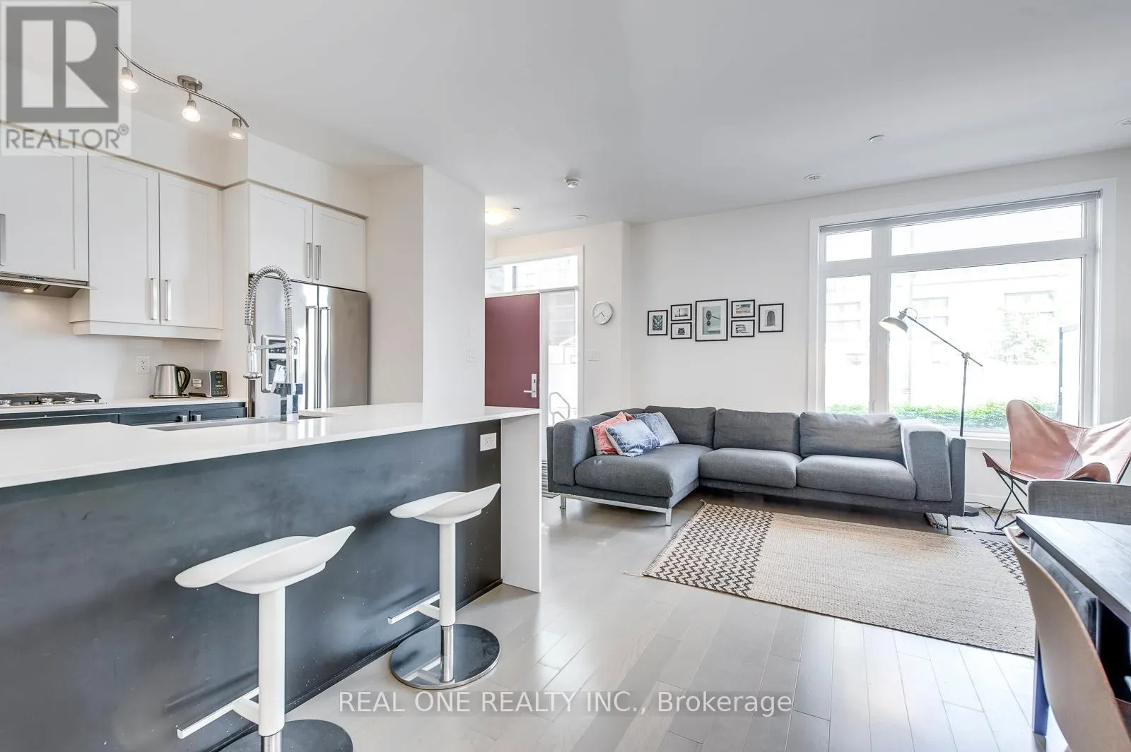 1 - 4030 PARKSIDE VILLAGE DRIVE