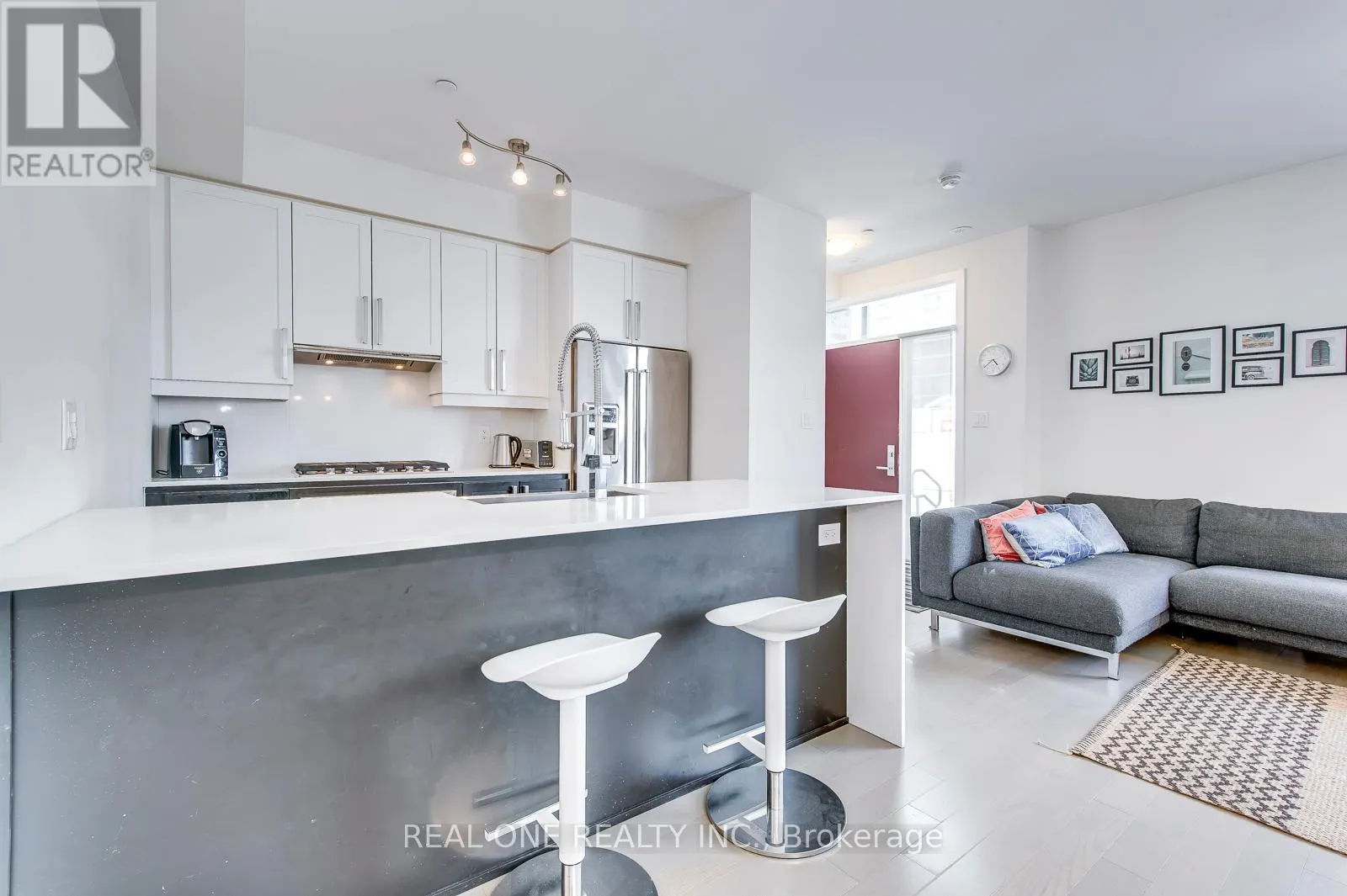 1 - 4030 PARKSIDE VILLAGE DRIVE