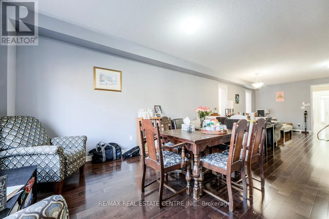 494 LANDSBOROUGH AVENUE