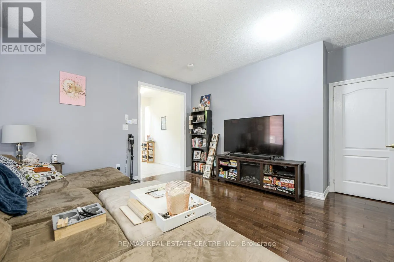 494 LANDSBOROUGH AVENUE