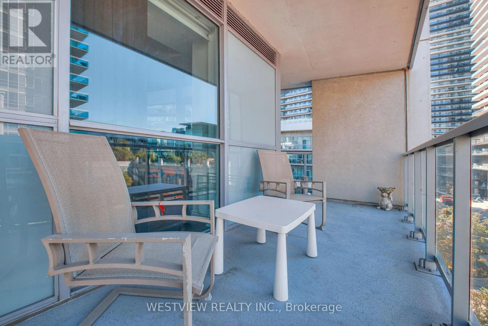 311 - 80 MARINE PARADE DRIVE