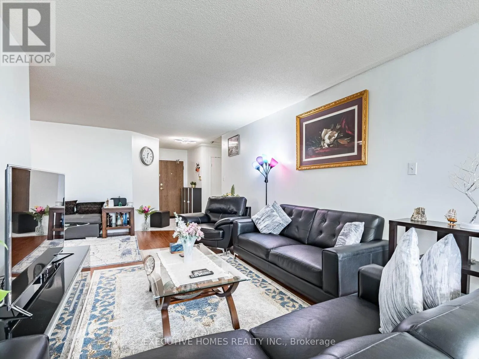 2702 - 550 WEBB DRIVE