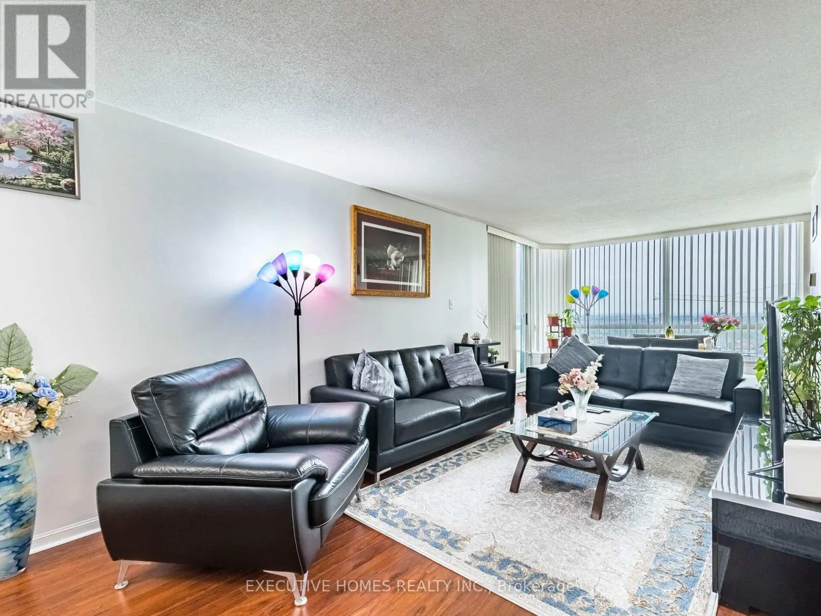 2702 - 550 WEBB DRIVE