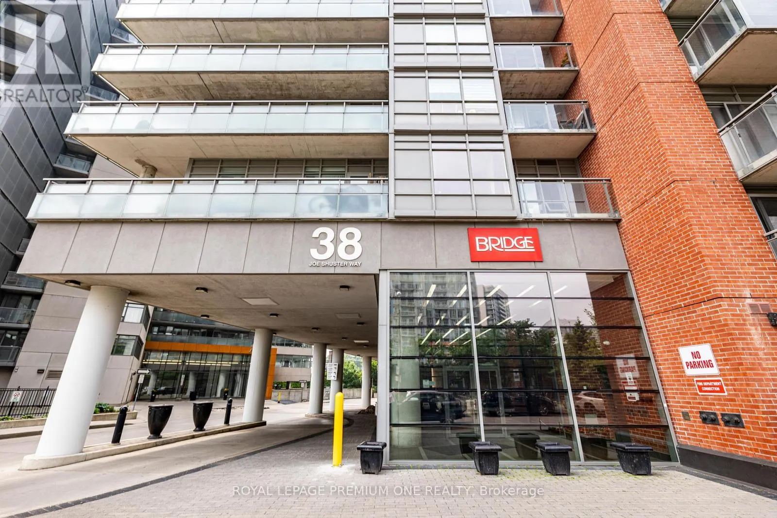 1910 - 38 JOE SHUSTER WAY
