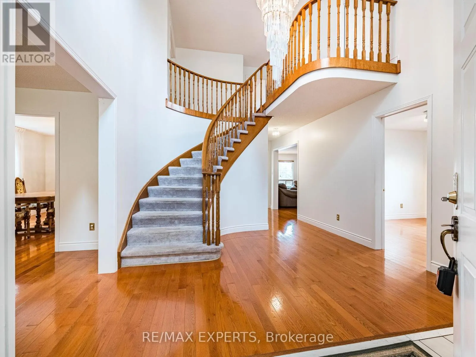 31 MCCABE CRESCENT