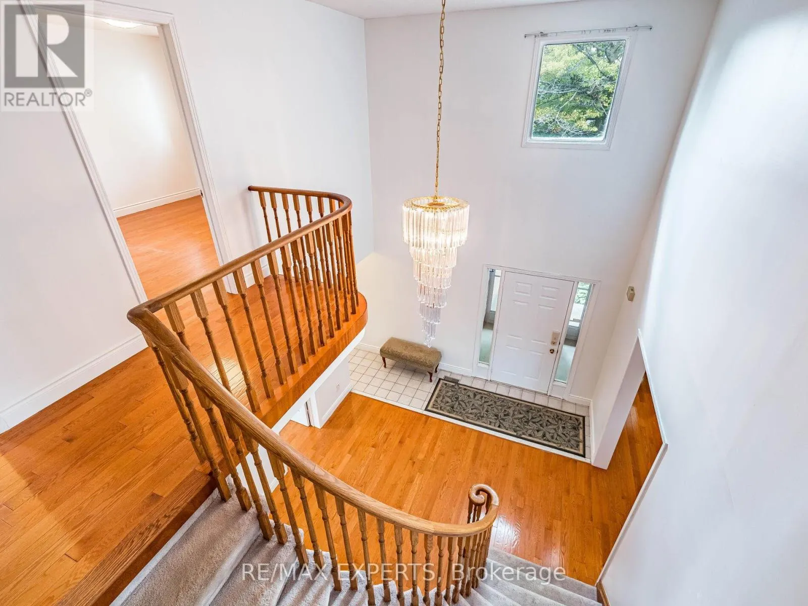 31 MCCABE CRESCENT