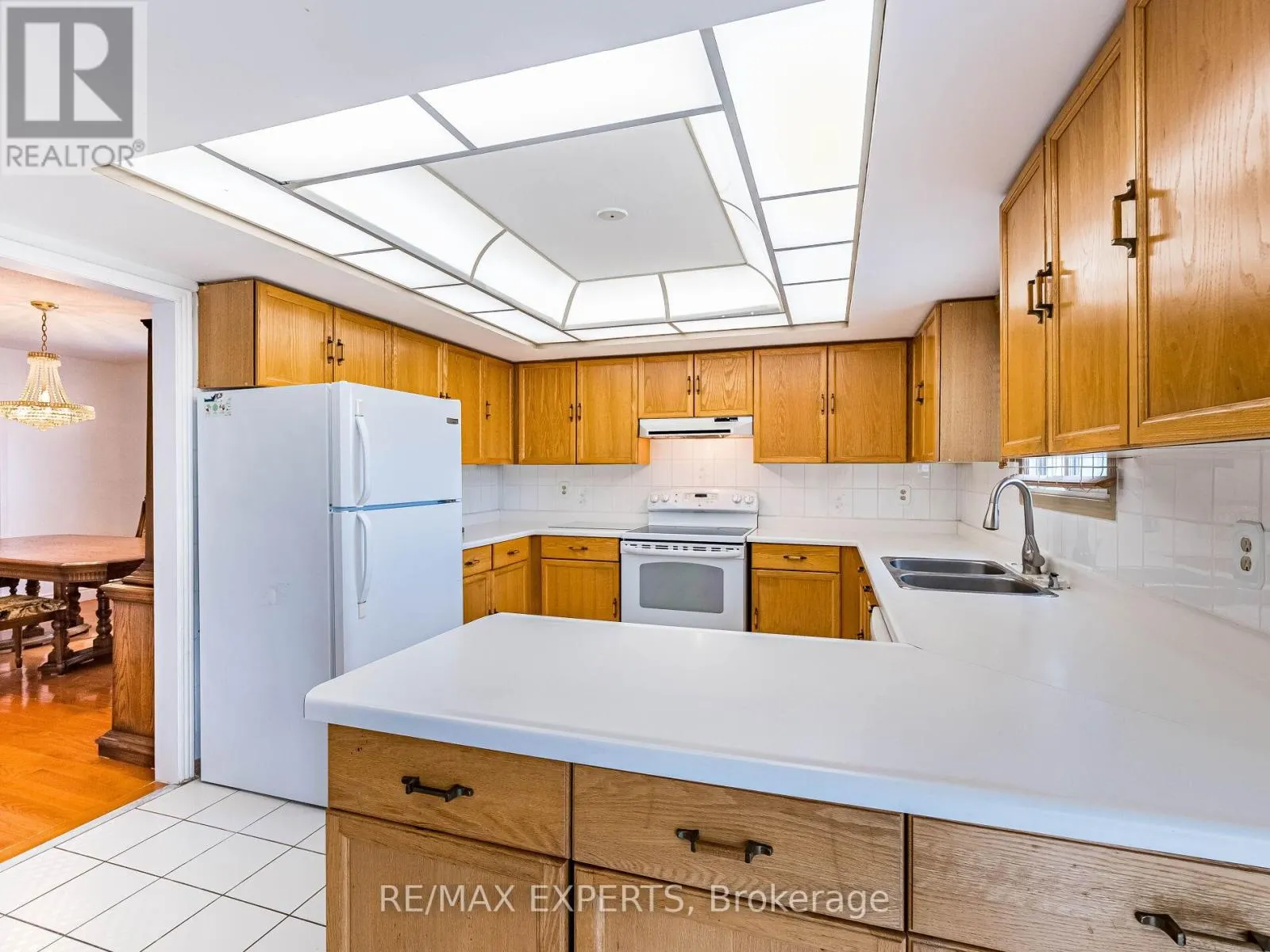 31 MCCABE CRESCENT