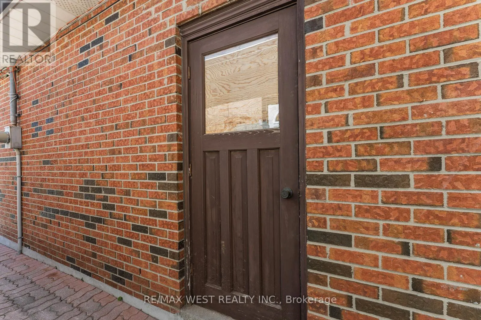 14 MERCURY ROAD