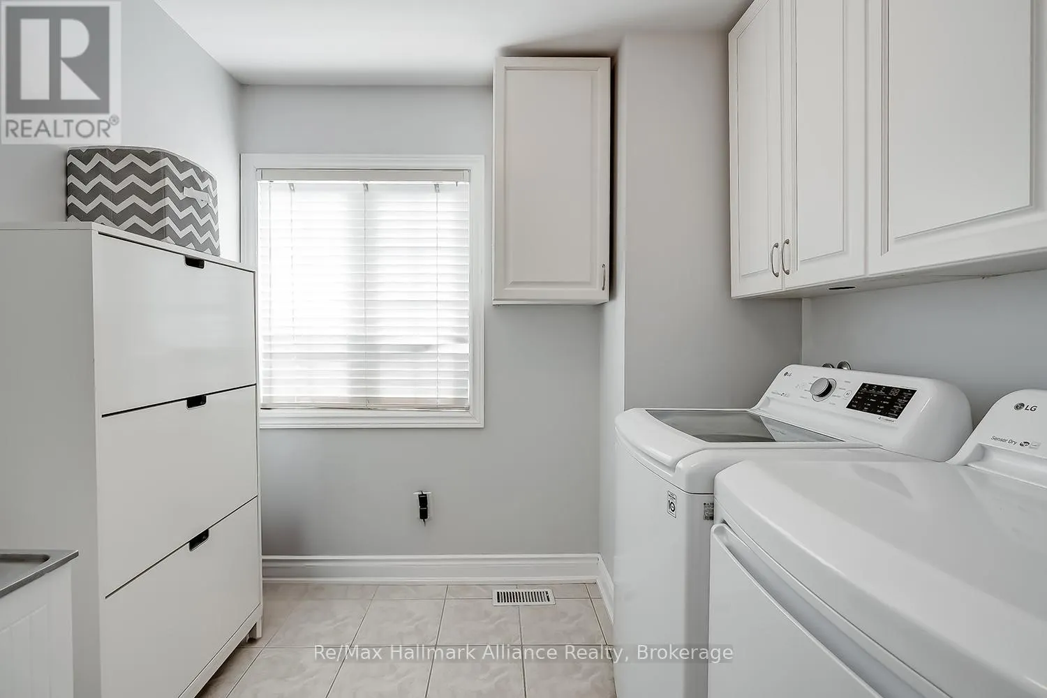 261 GRAYLING DRIVE