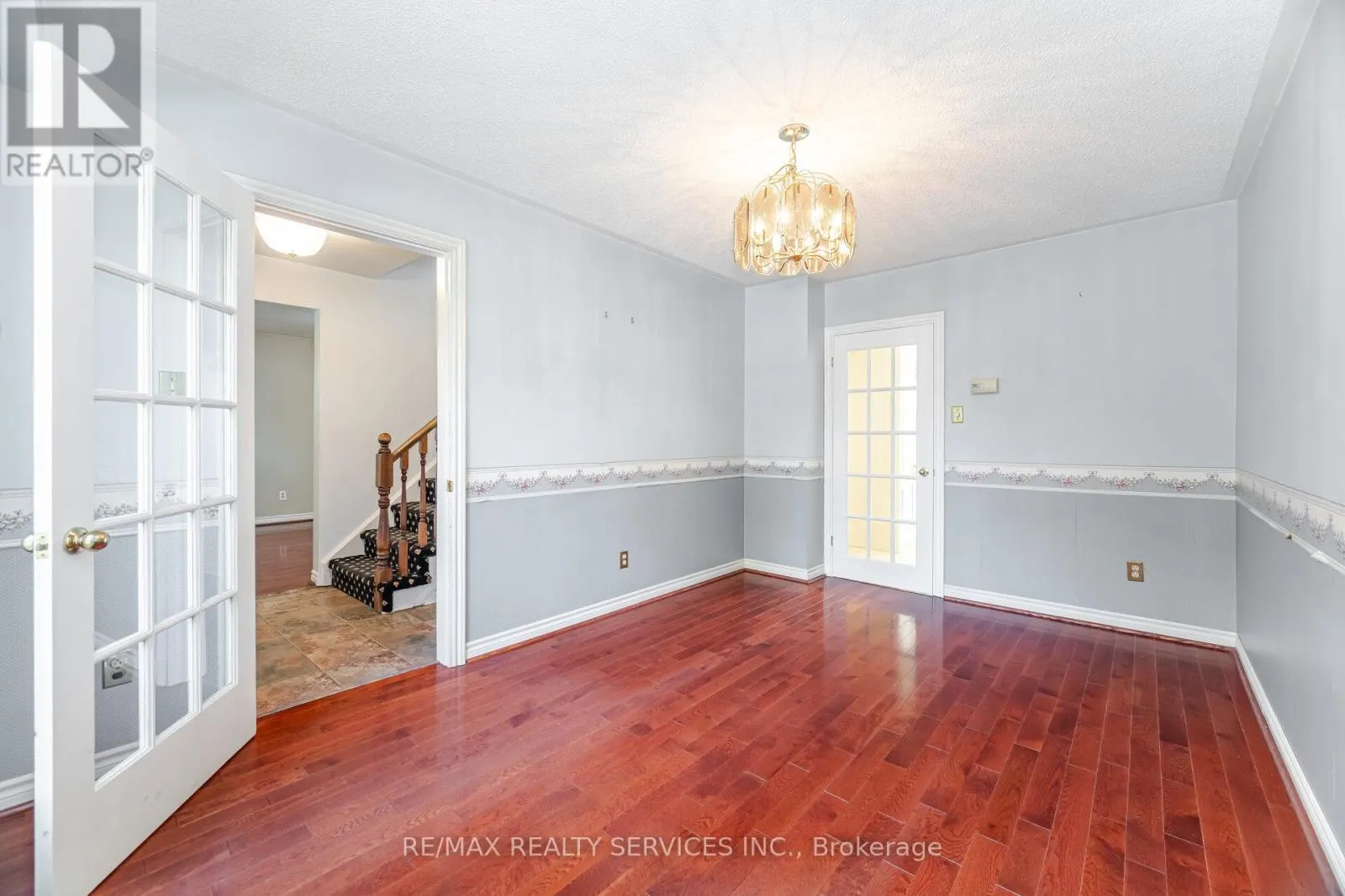 34 PEEL VILLAGE PARKWAY