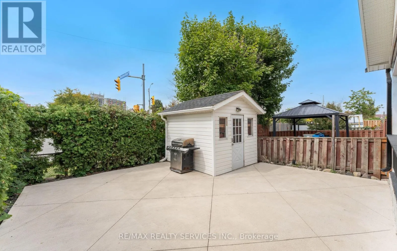 39 AUTUMN GLEN CIRCLE