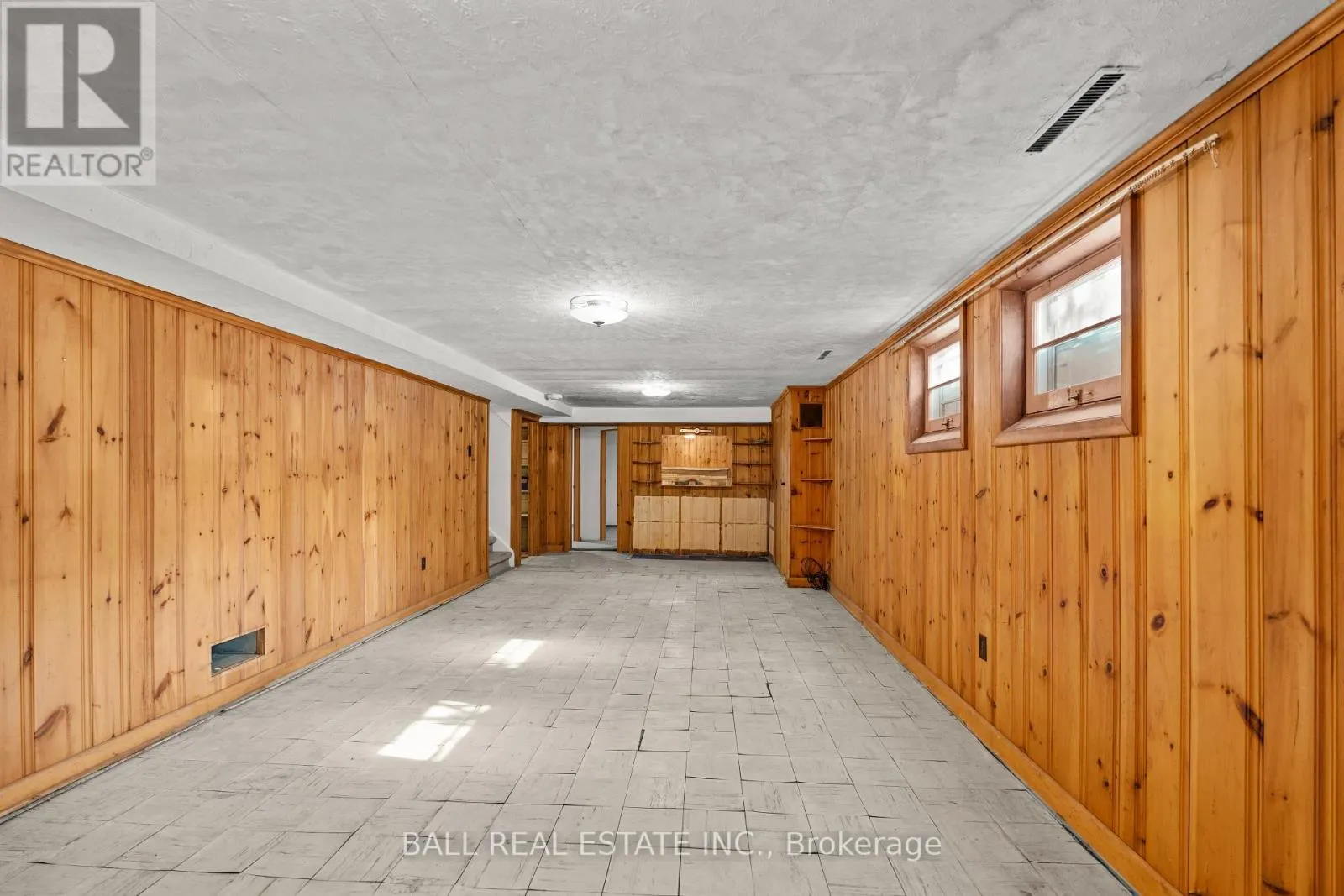 1431 LOCHLIN TRAIL