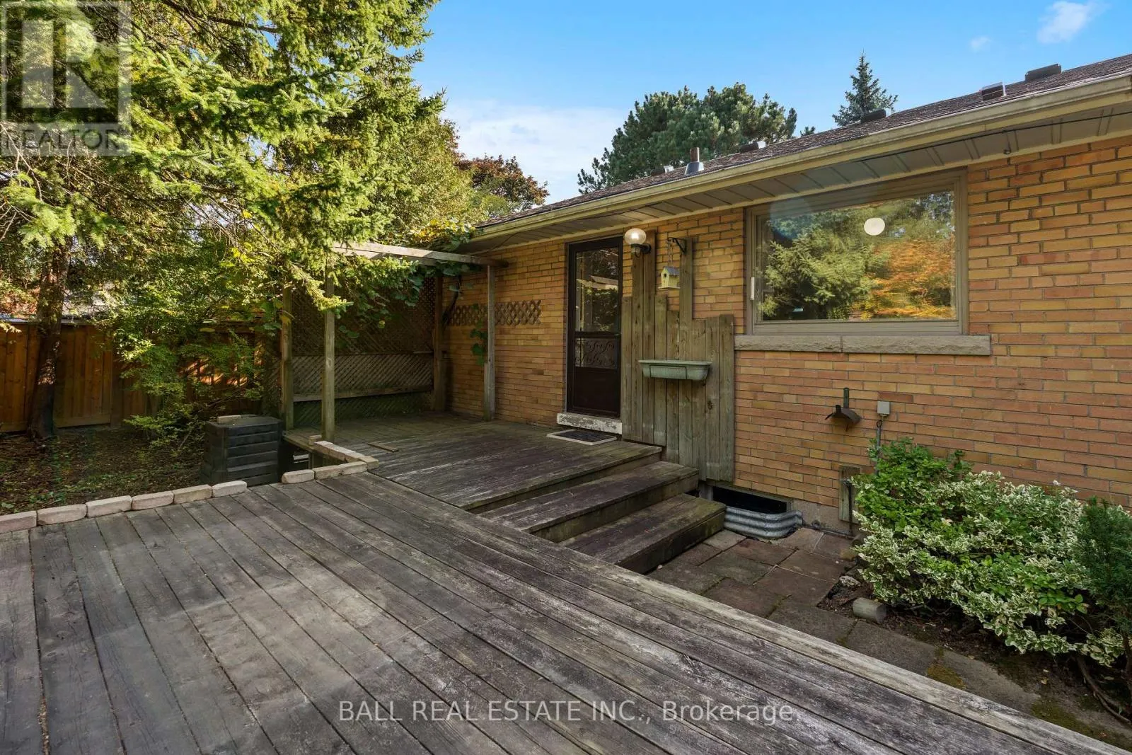 1431 LOCHLIN TRAIL