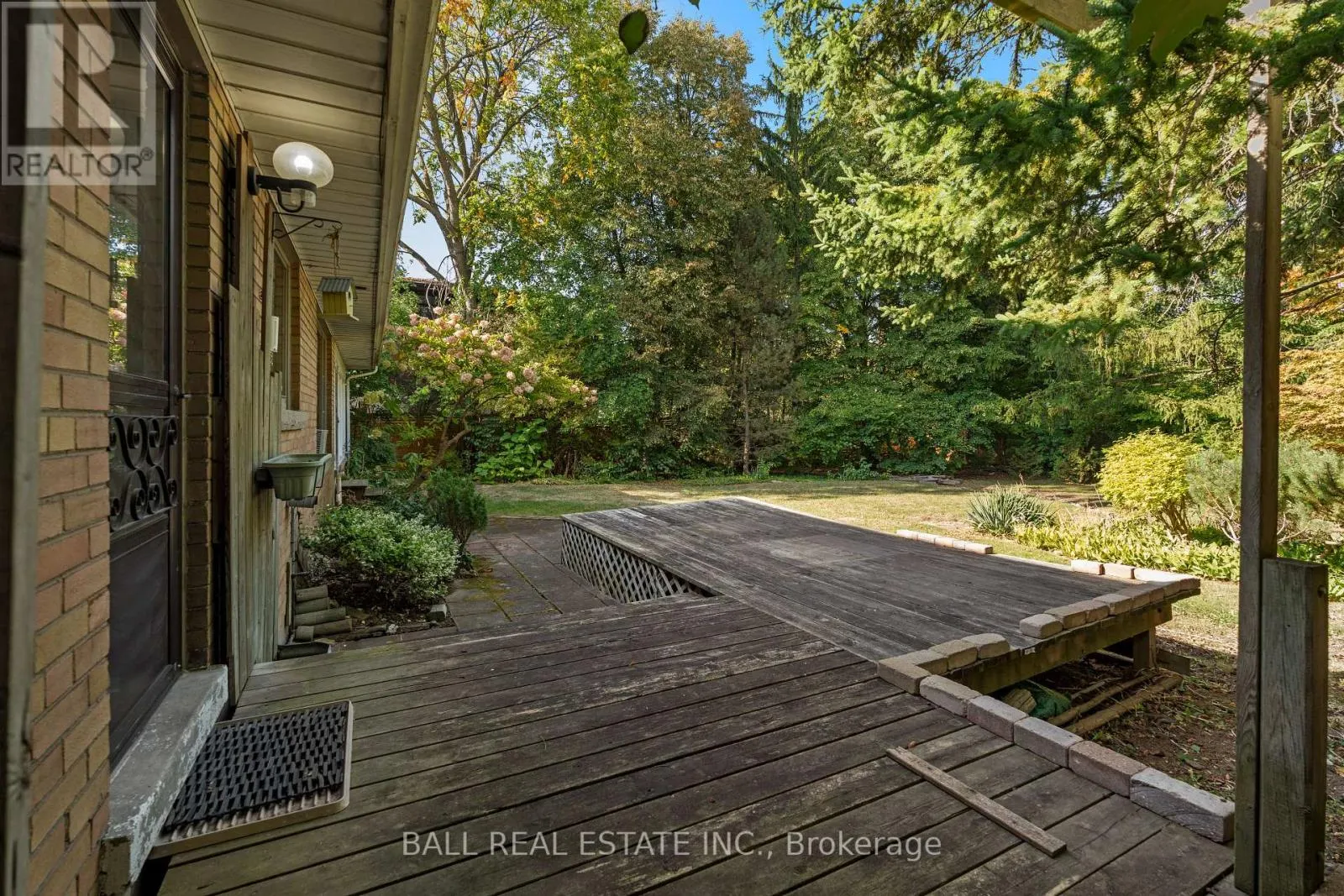 1431 LOCHLIN TRAIL