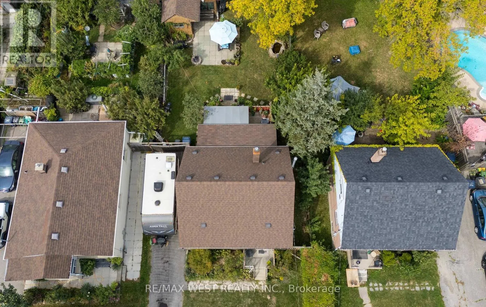 62 ALLENBY AVENUE