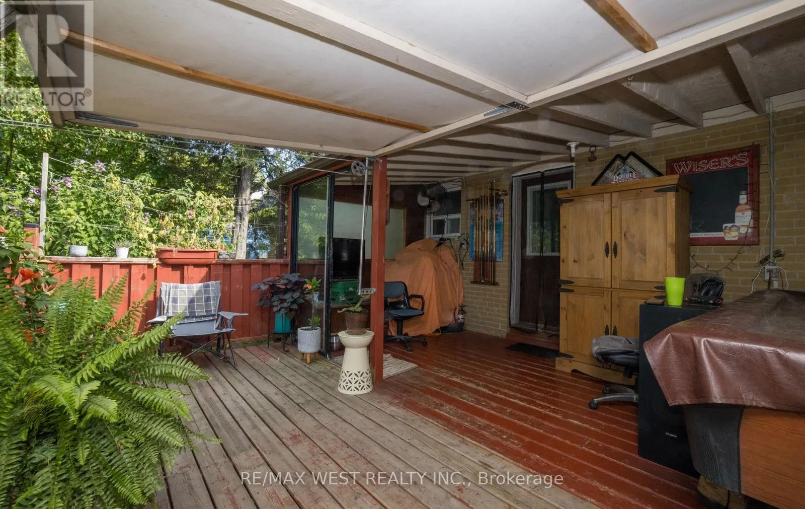 62 ALLENBY AVENUE
