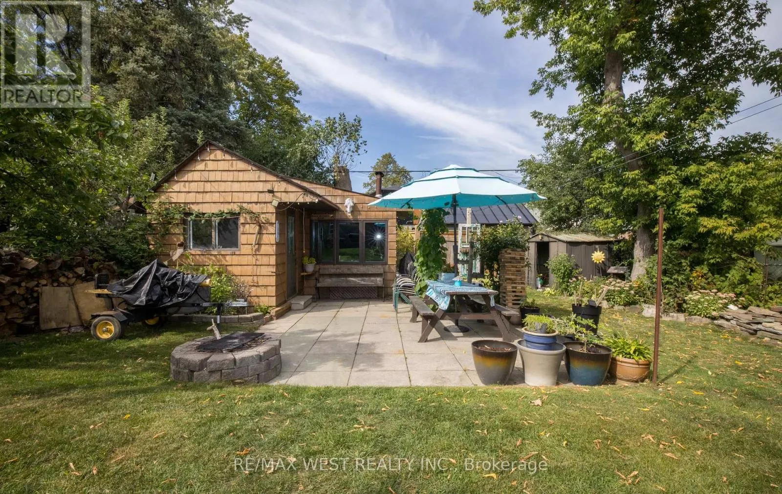 62 ALLENBY AVENUE