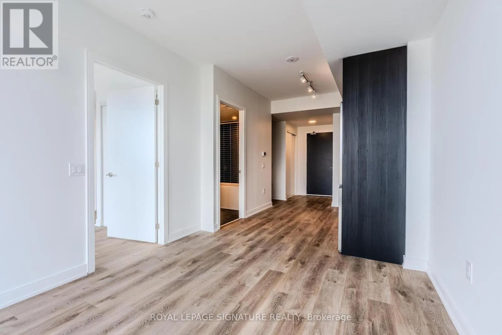 1202 - 3009 NOVAR ROAD