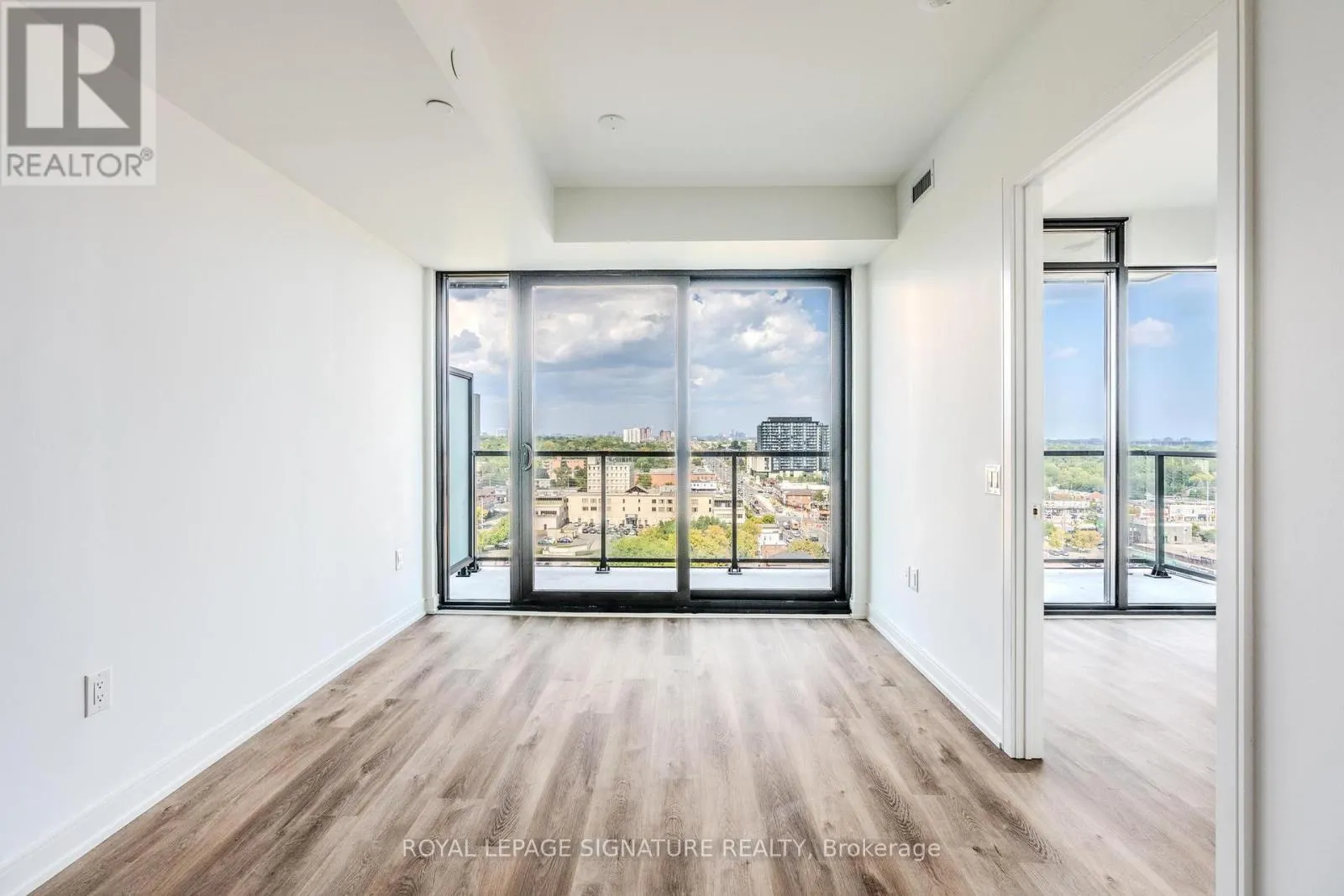 1202 - 3009 NOVAR ROAD