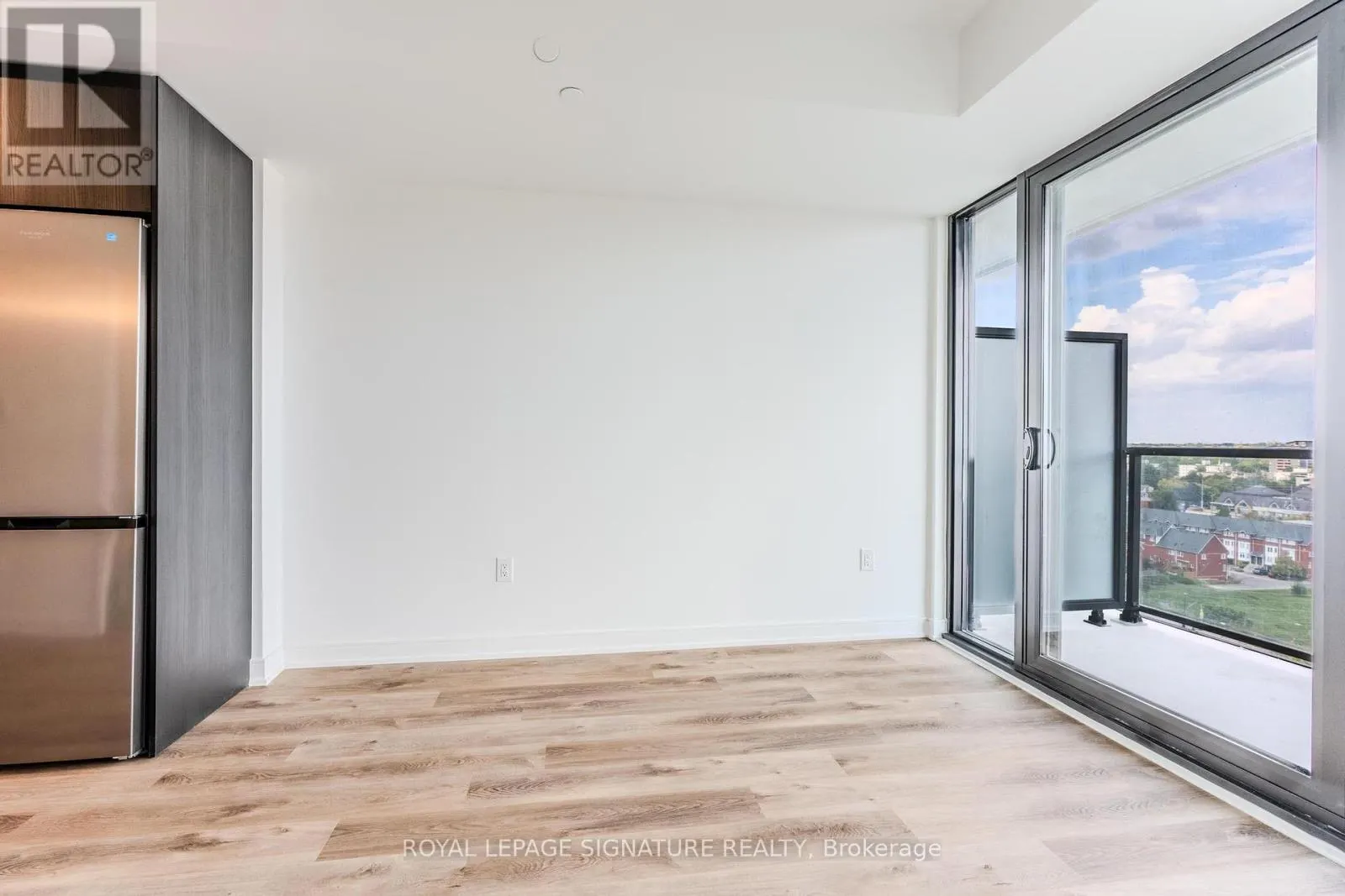 1202 - 3009 NOVAR ROAD