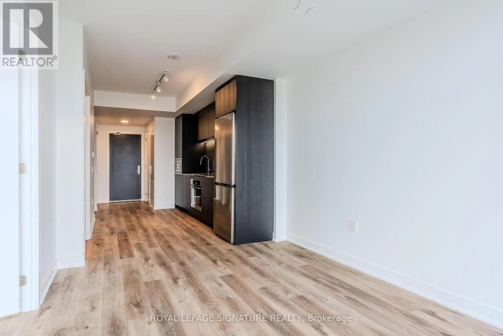 1202 - 3009 NOVAR ROAD