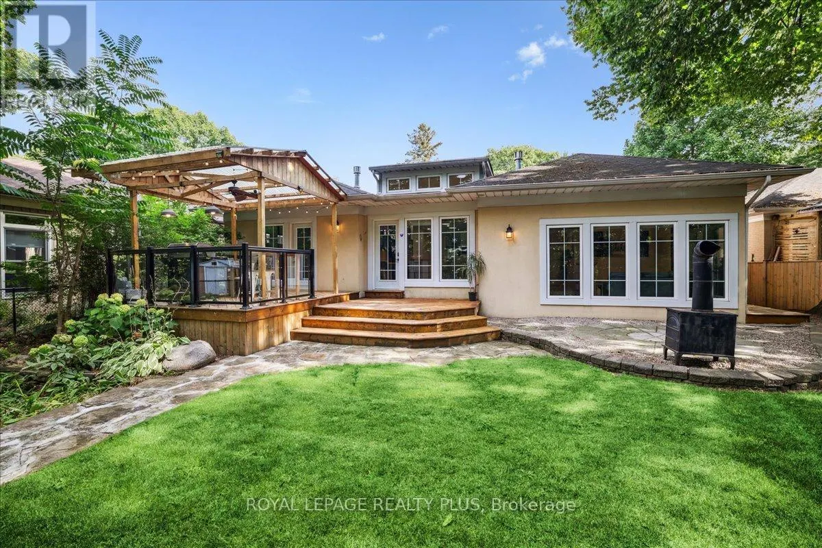 409 RIVER SIDE DRIVE