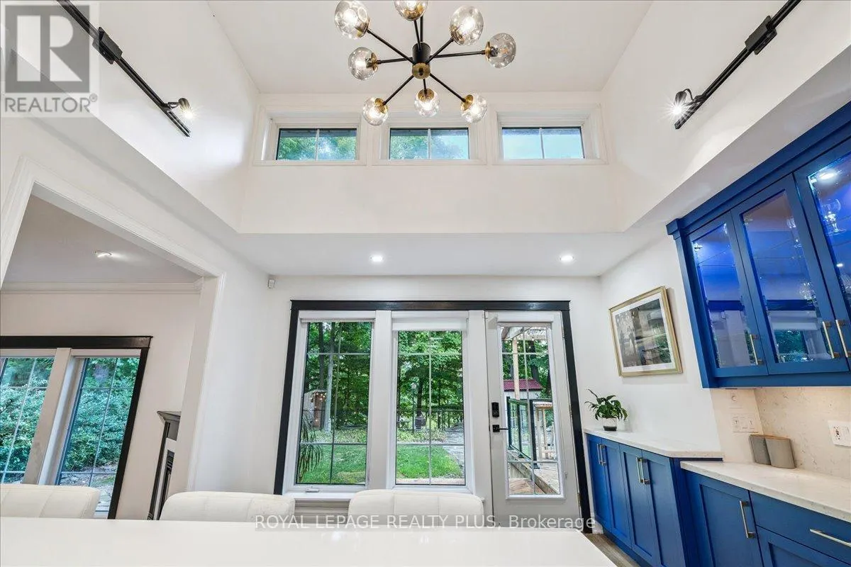 409 RIVER SIDE DRIVE
