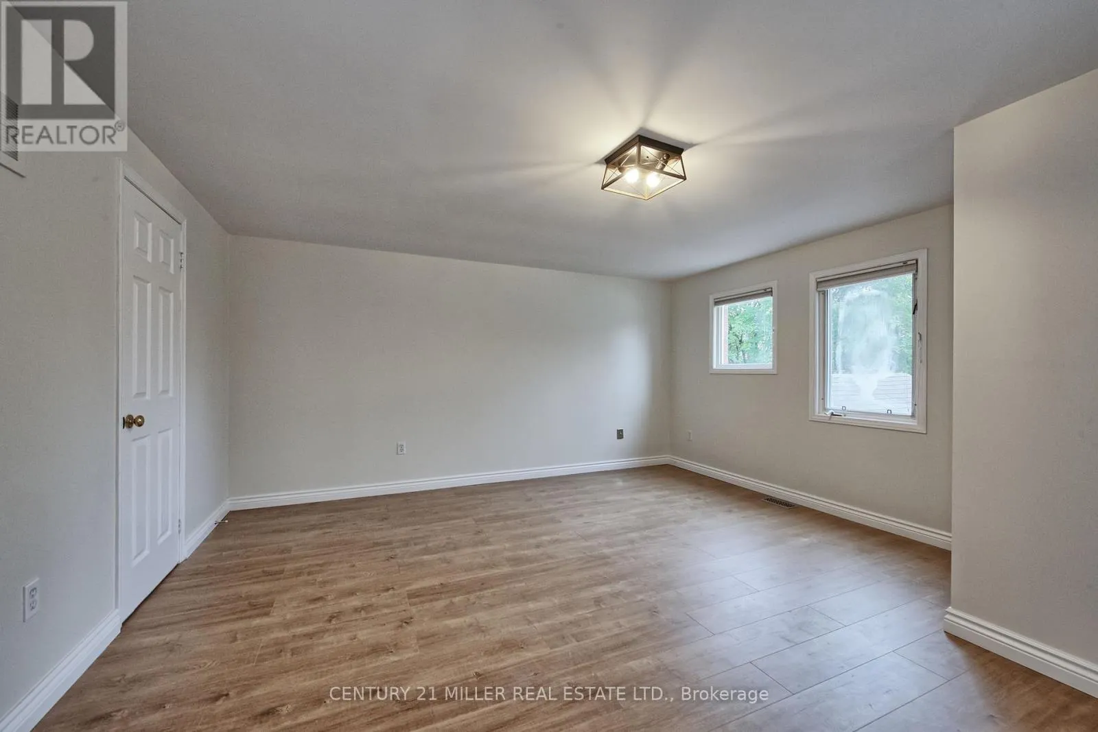 1165 LEEWOOD DRIVE