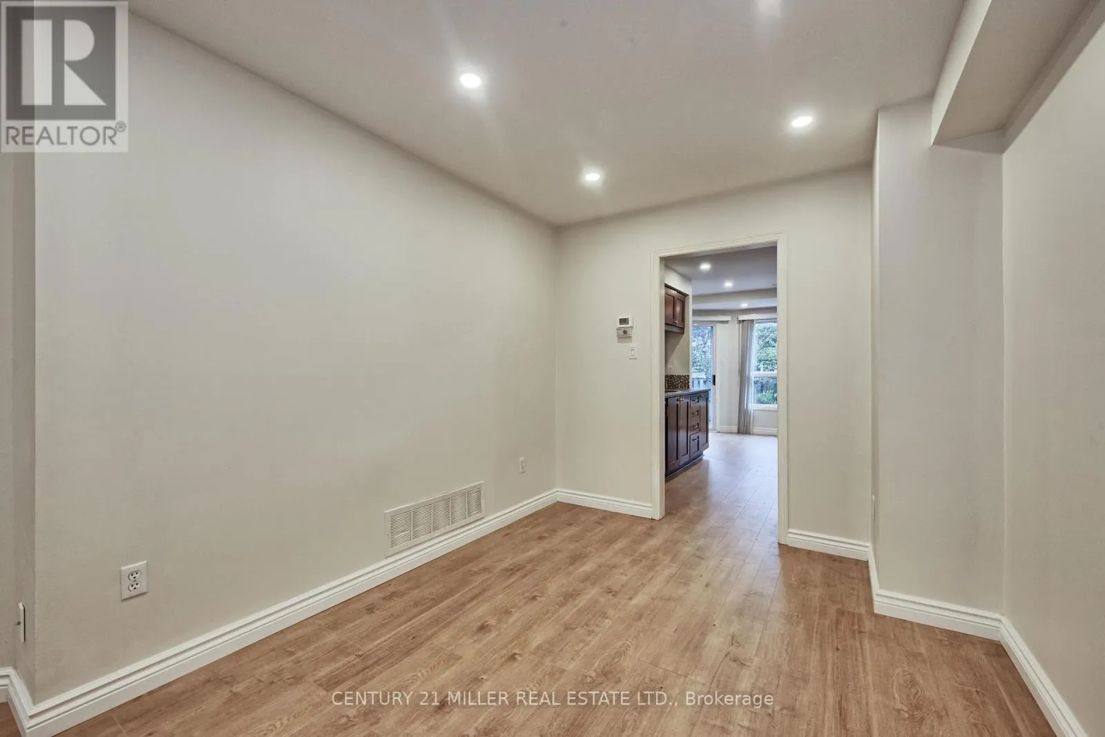1165 LEEWOOD DRIVE