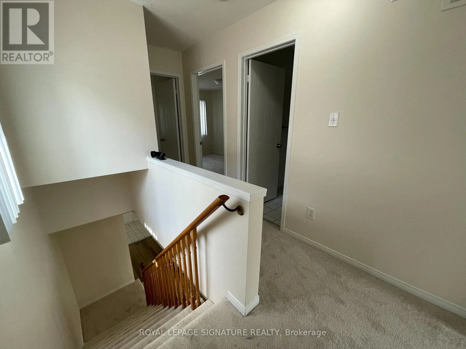 4 - 9 FAIRGLEN AVENUE