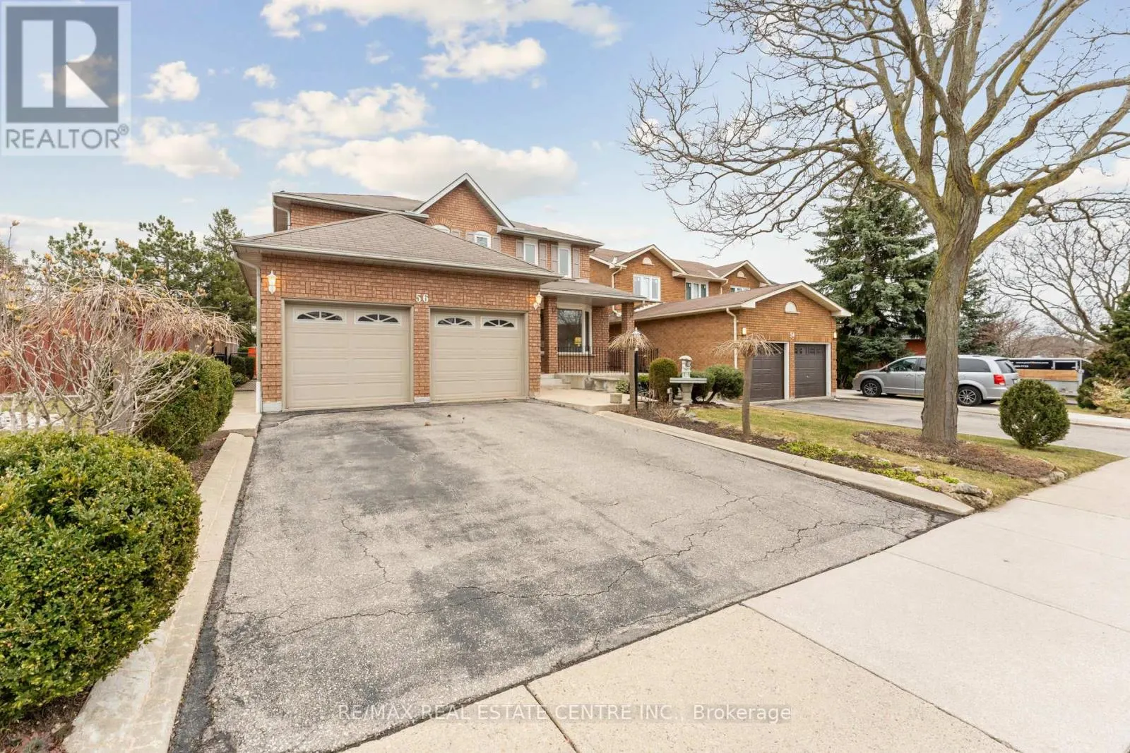 56 CANARVAN COURT