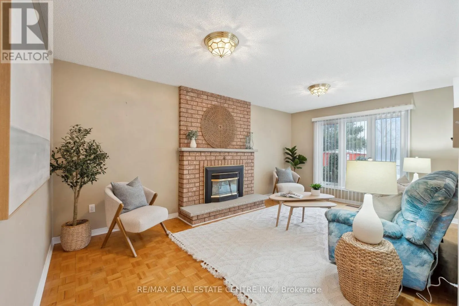 56 CANARVAN COURT