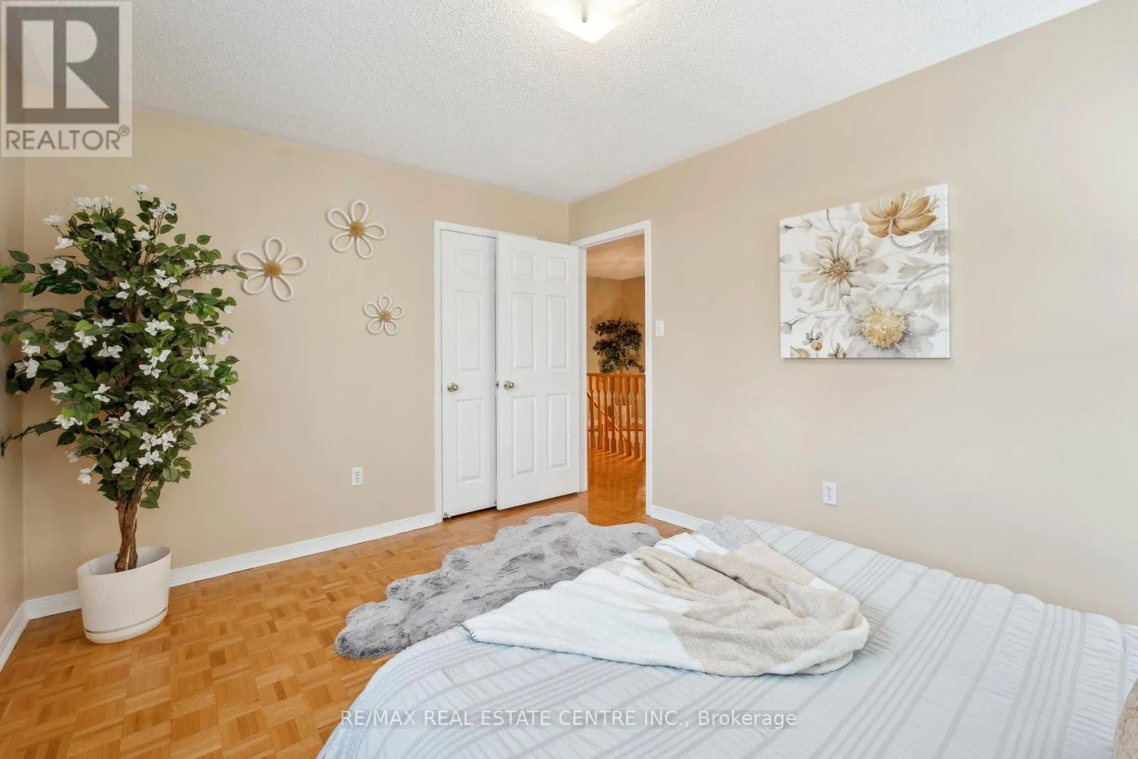 56 CANARVAN COURT