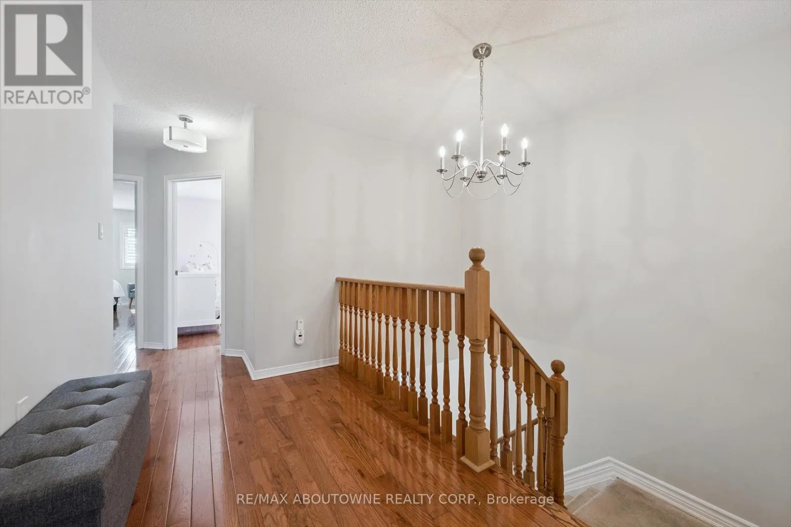 2460 NEWCASTLE CRESCENT