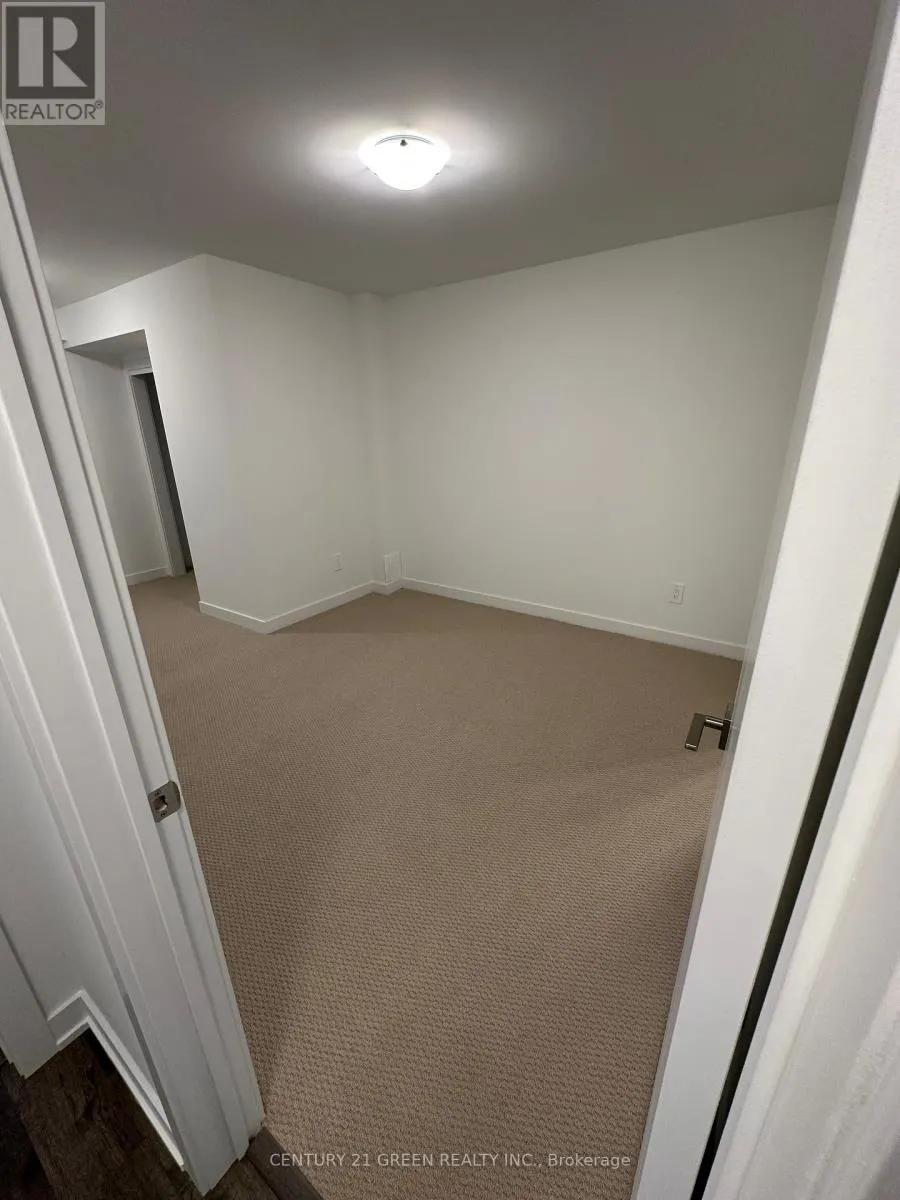 17 - 55 ROMILLY AVENUE