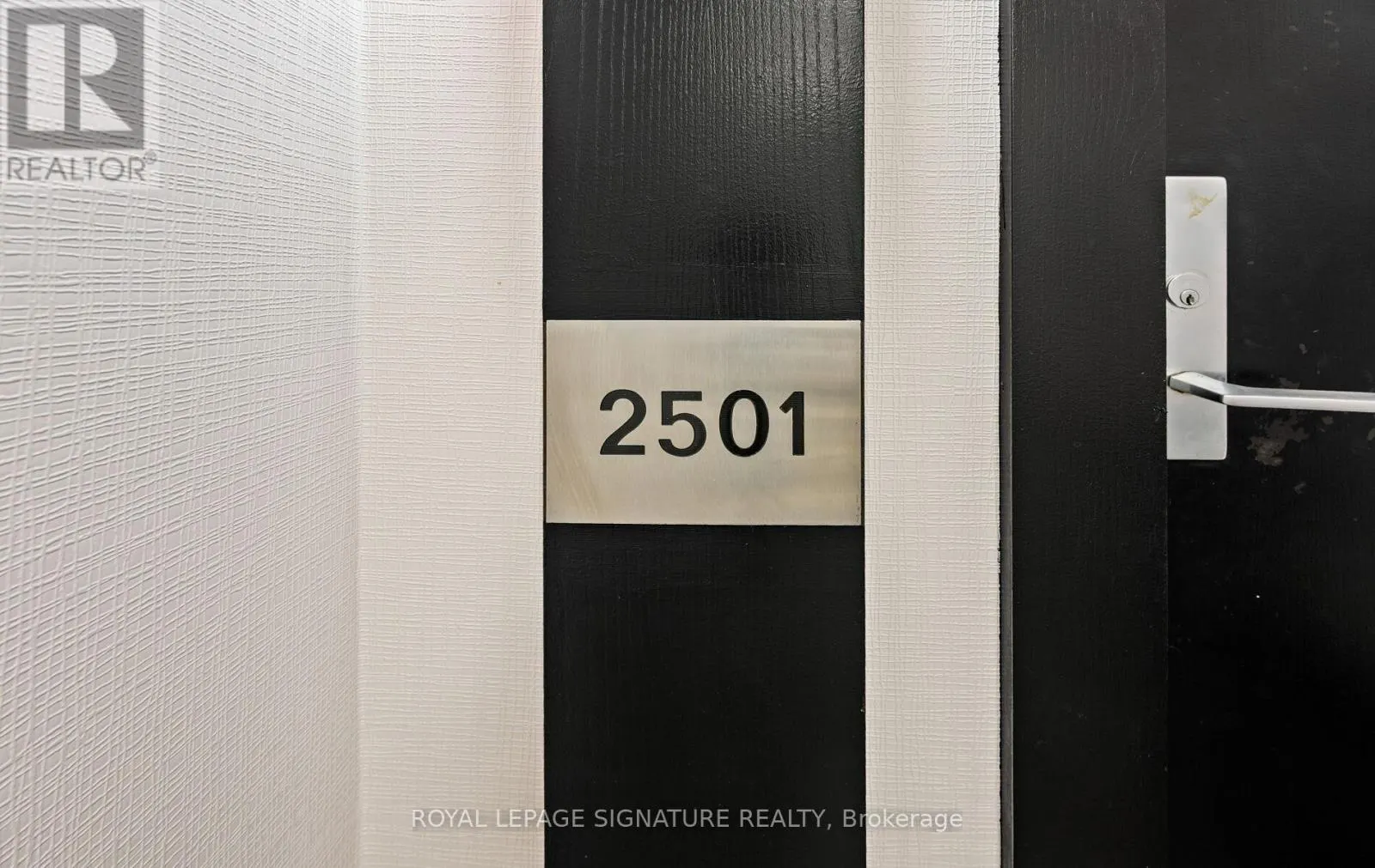 2501 - 70 ABSOLUTE AVENUE