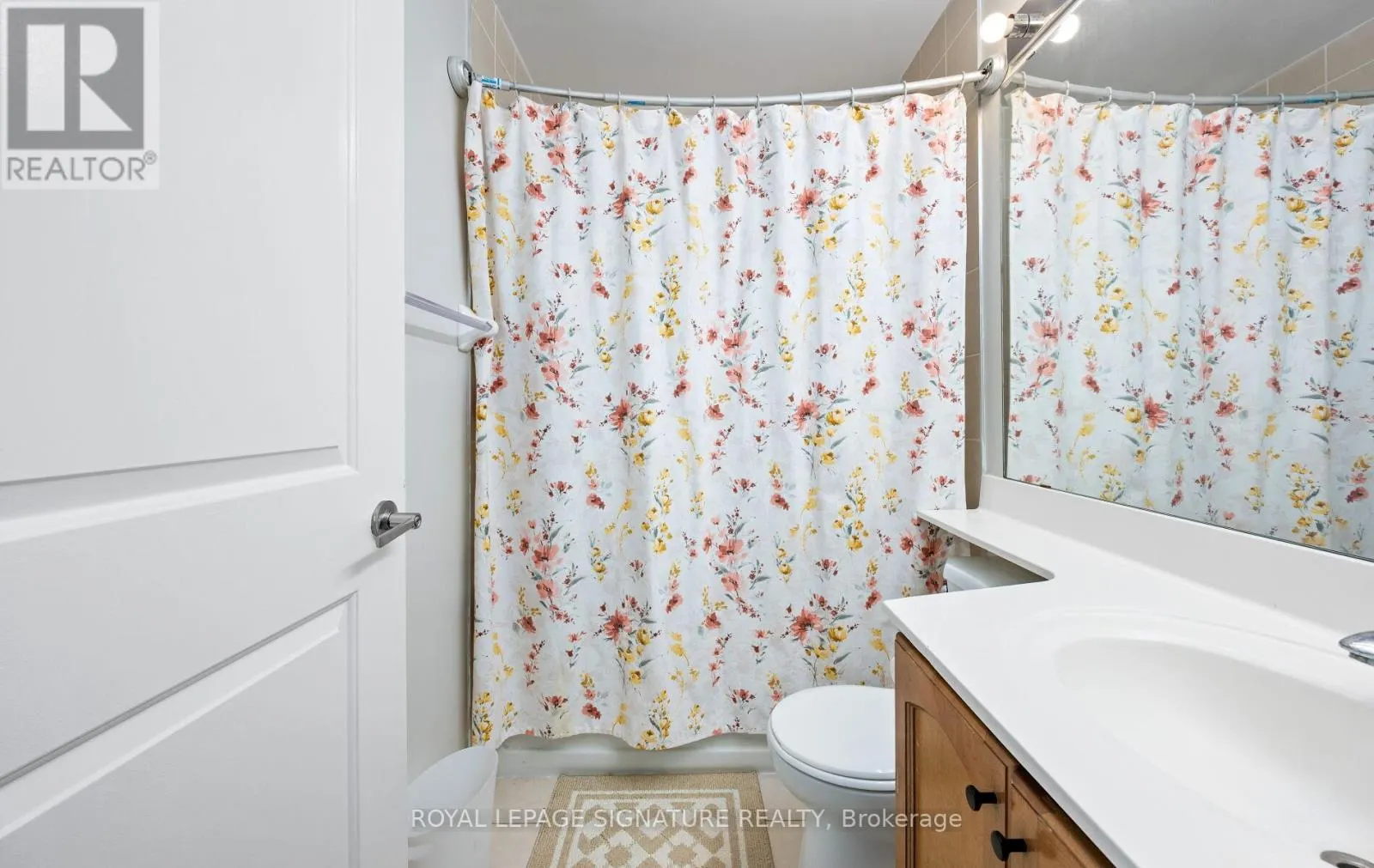 2501 - 70 ABSOLUTE AVENUE