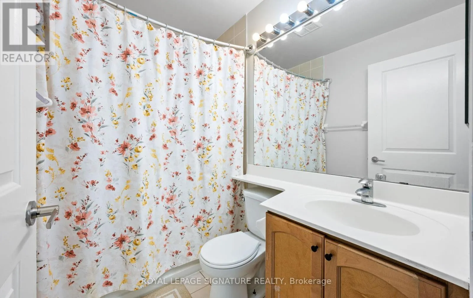 2501 - 70 ABSOLUTE AVENUE
