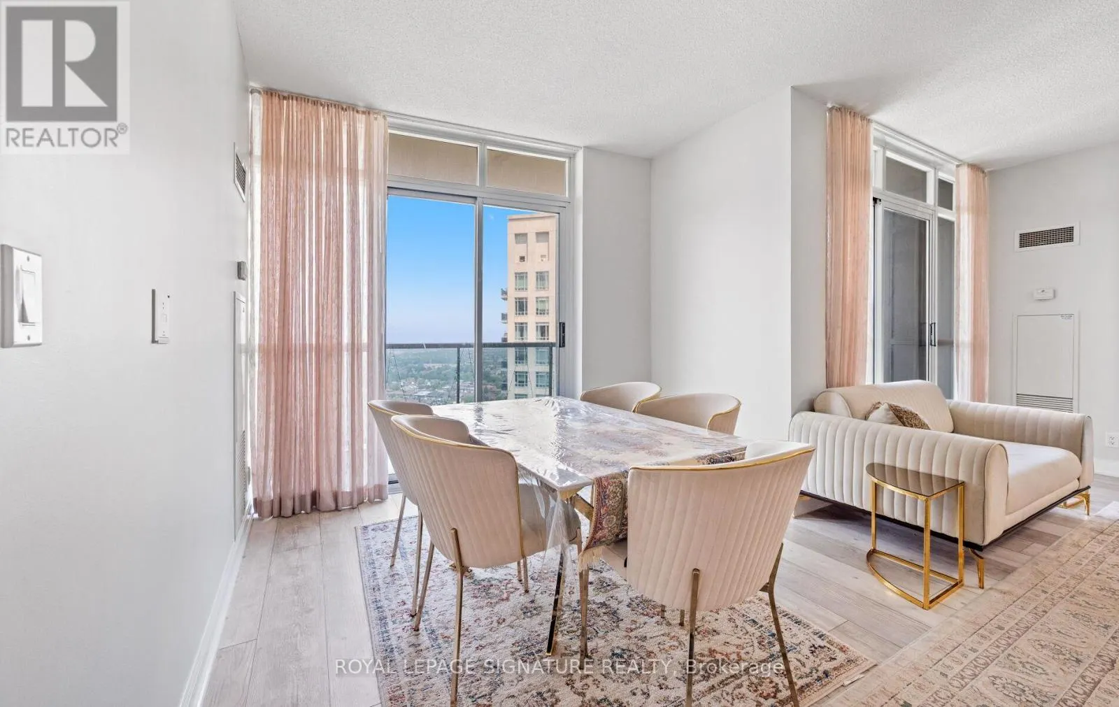 2501 - 70 ABSOLUTE AVENUE