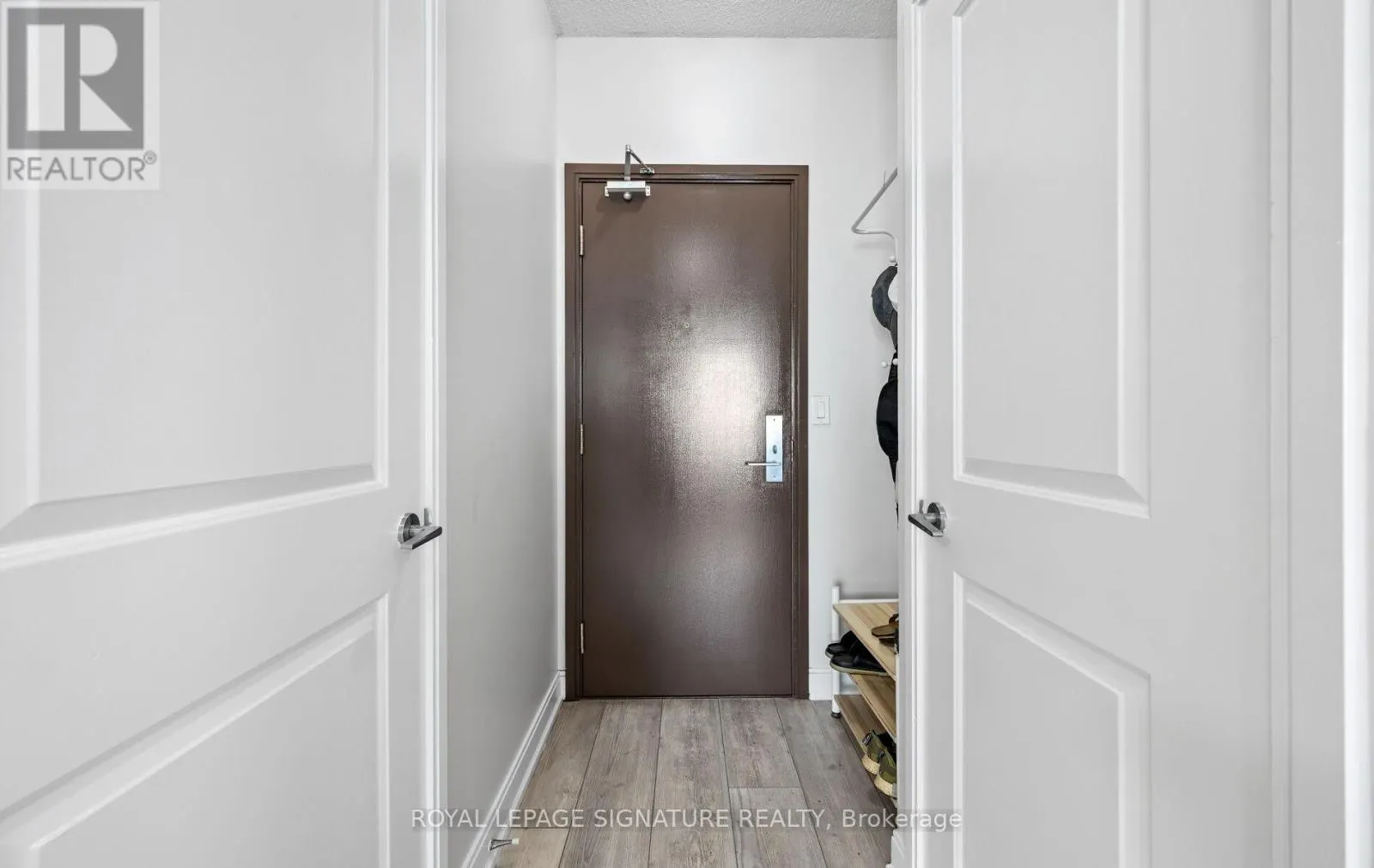 2501 - 70 ABSOLUTE AVENUE