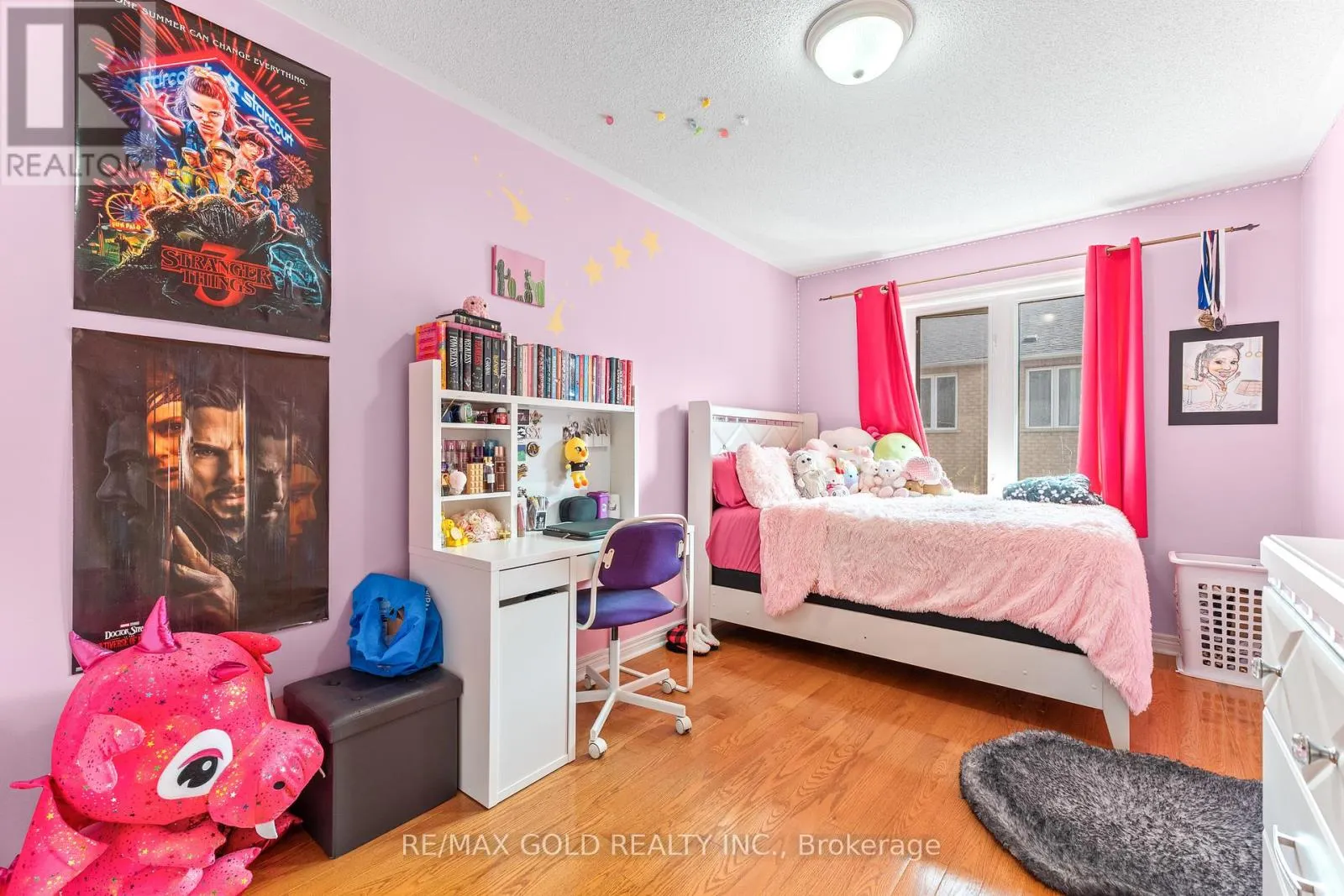 6 - 61 NELSON STREET W