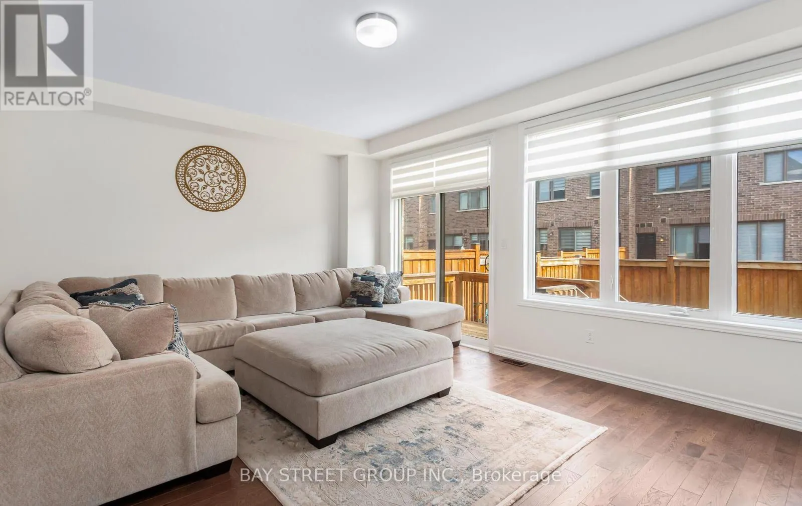 482 PARENT PLACE