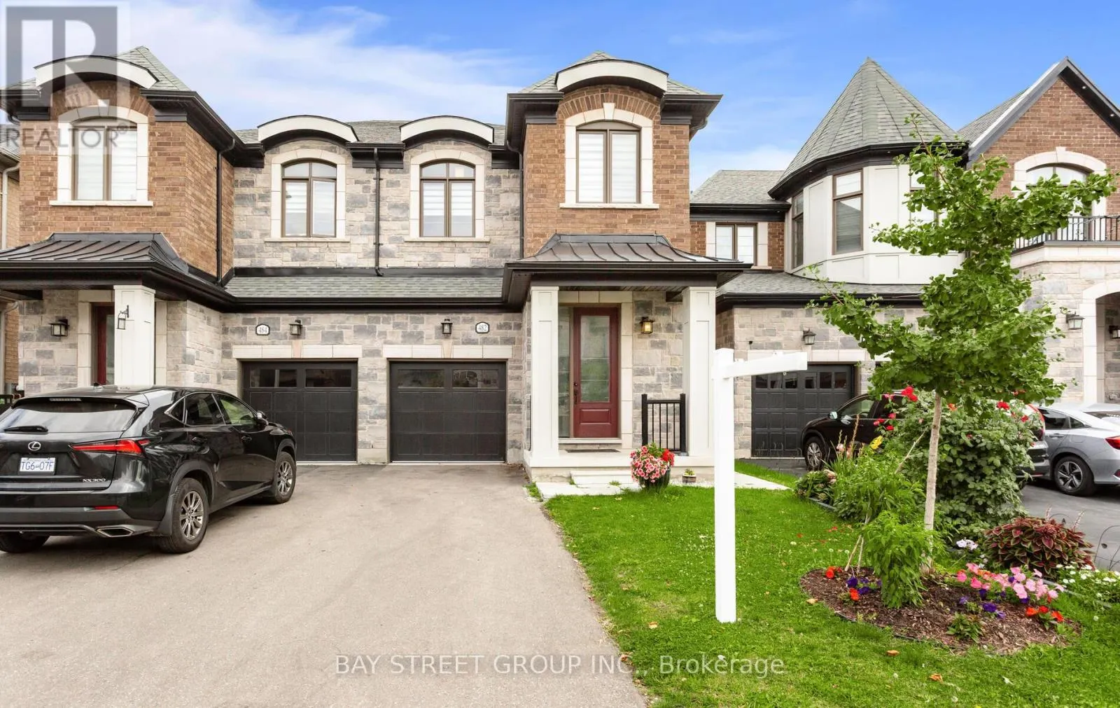482 PARENT PLACE