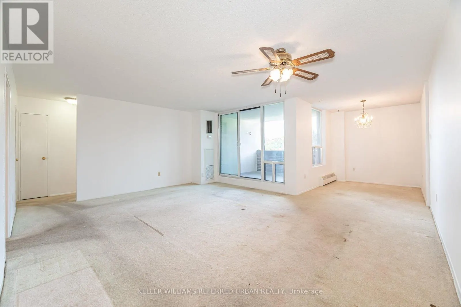 404 - 1515 LAKESHORE ROAD E