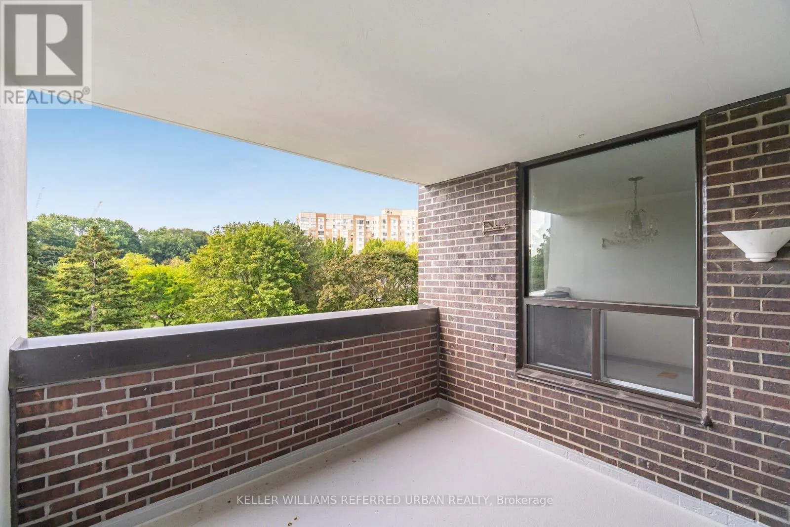 404 - 1515 LAKESHORE ROAD E