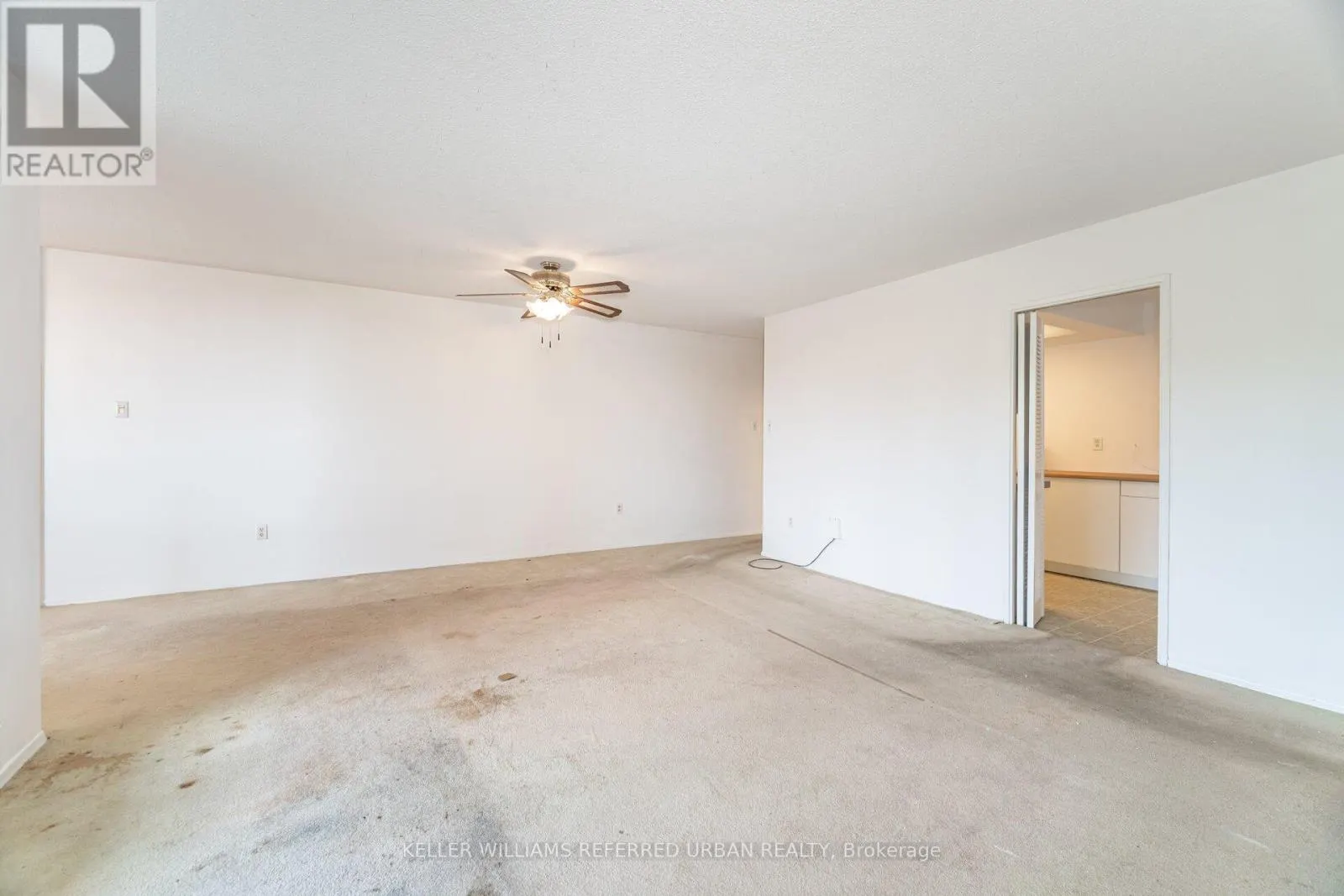 404 - 1515 LAKESHORE ROAD E