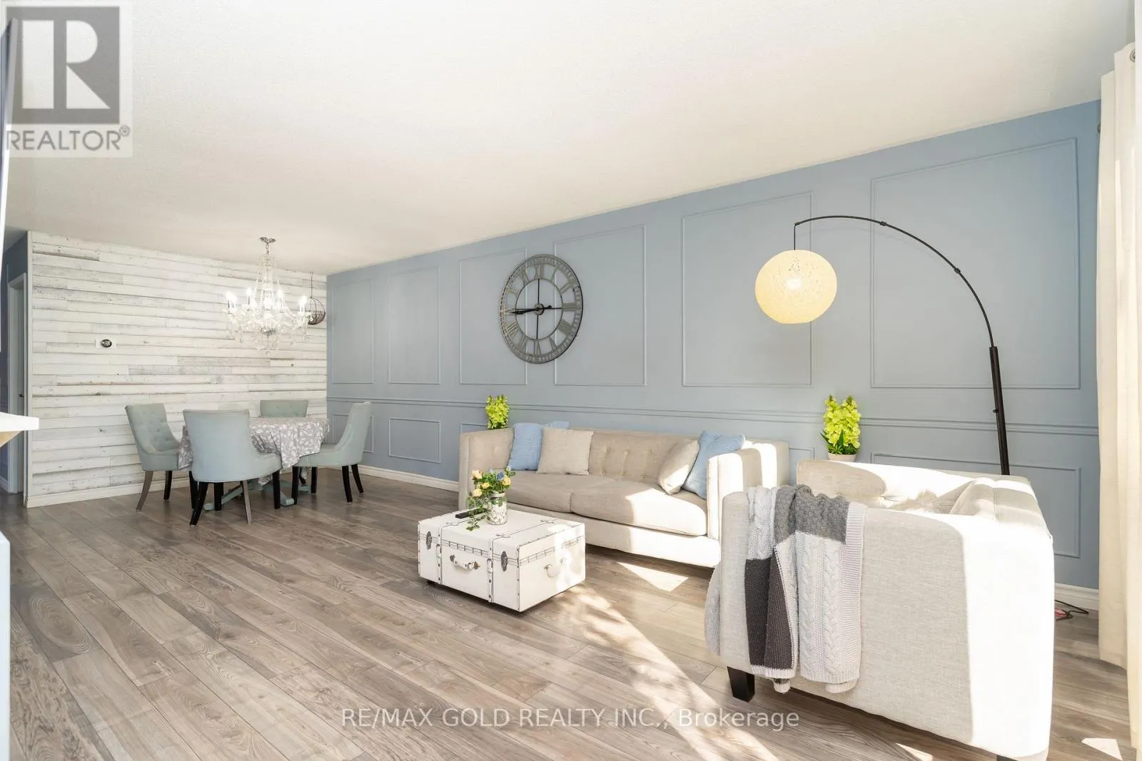 4 DEESIDE CRESCENT