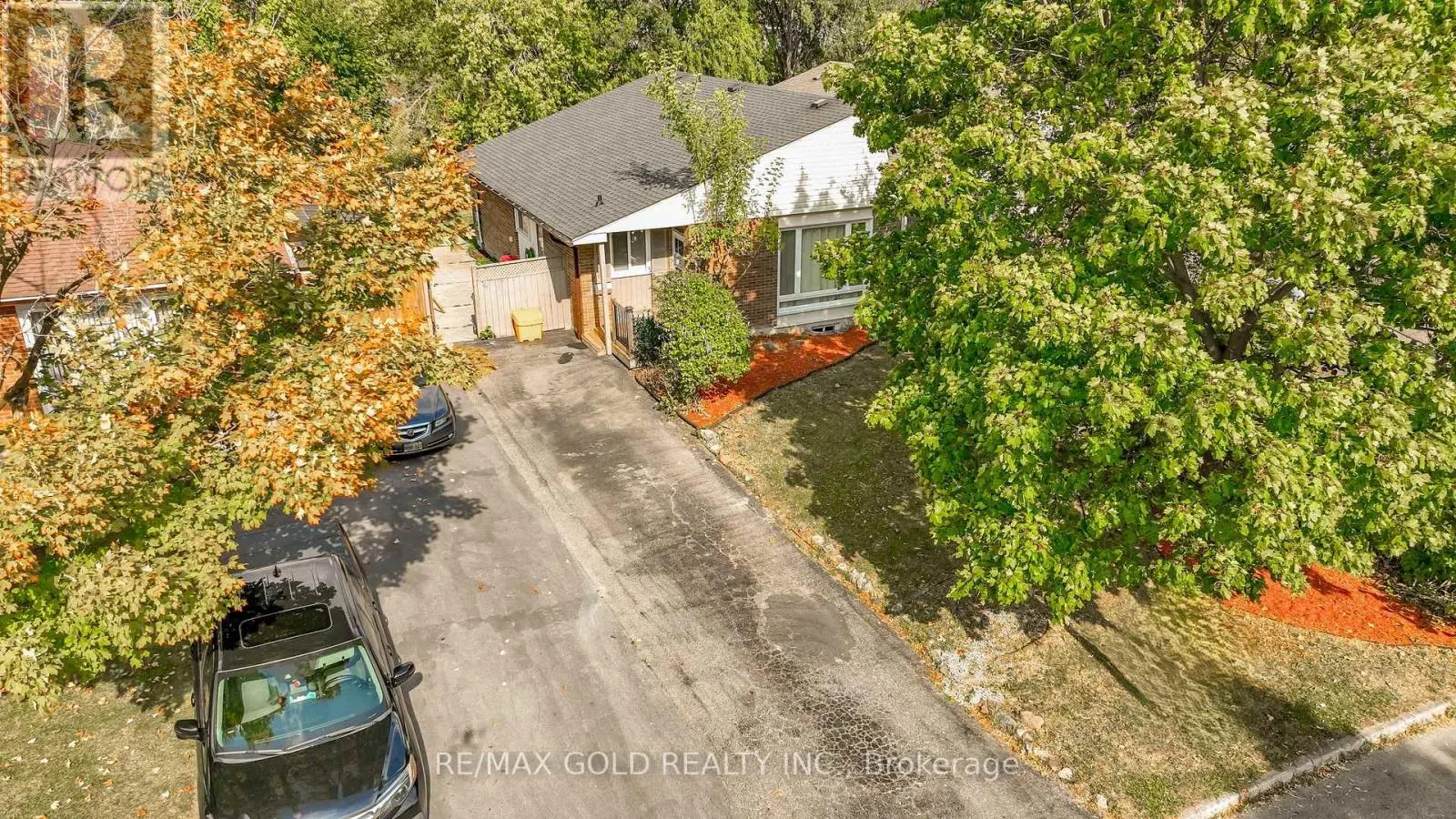 4 DEESIDE CRESCENT