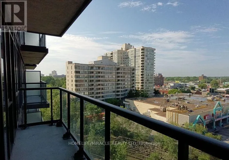 625 - 86 DUNDAS STREET