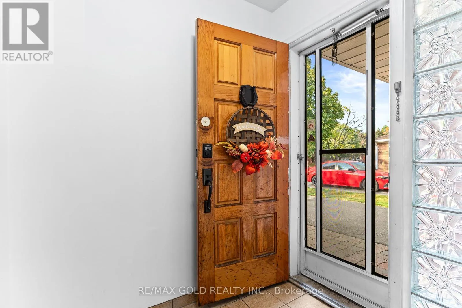 27 BURGBY AVENUE